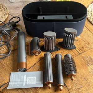Dyson complete set curls and blow